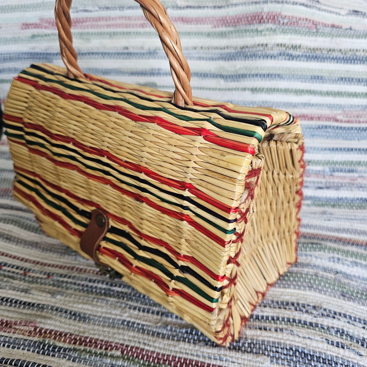 Handwoven Striped Straw Handbag with Heart Clasp